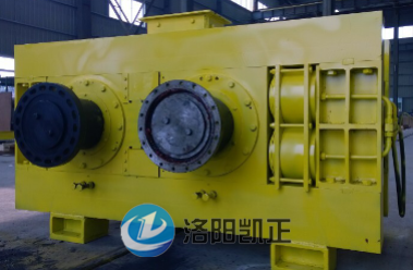 礦粉壓球機(jī) 礦粉壓球機(jī)