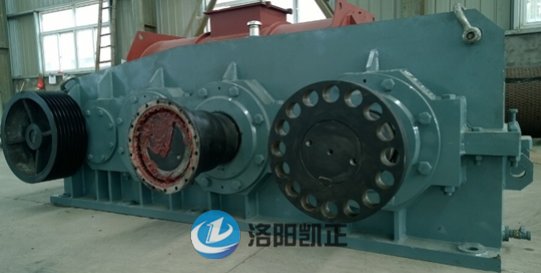 脫硫石膏壓球機(jī) 脫硫石膏壓球機(jī)